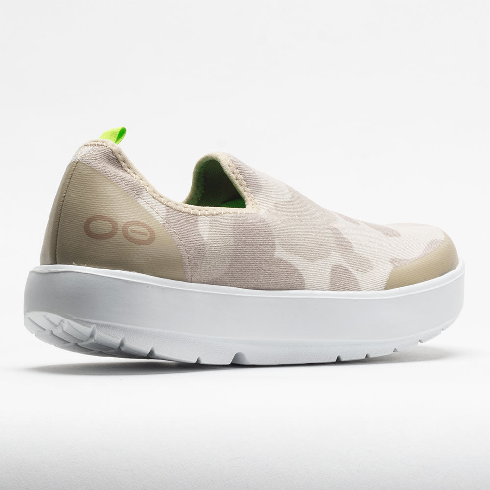 OOFOS OOmg eeZee Limited Women's  Tan Camo